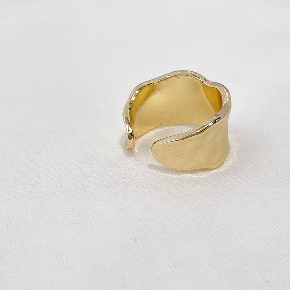 11004　Flat hammered ring